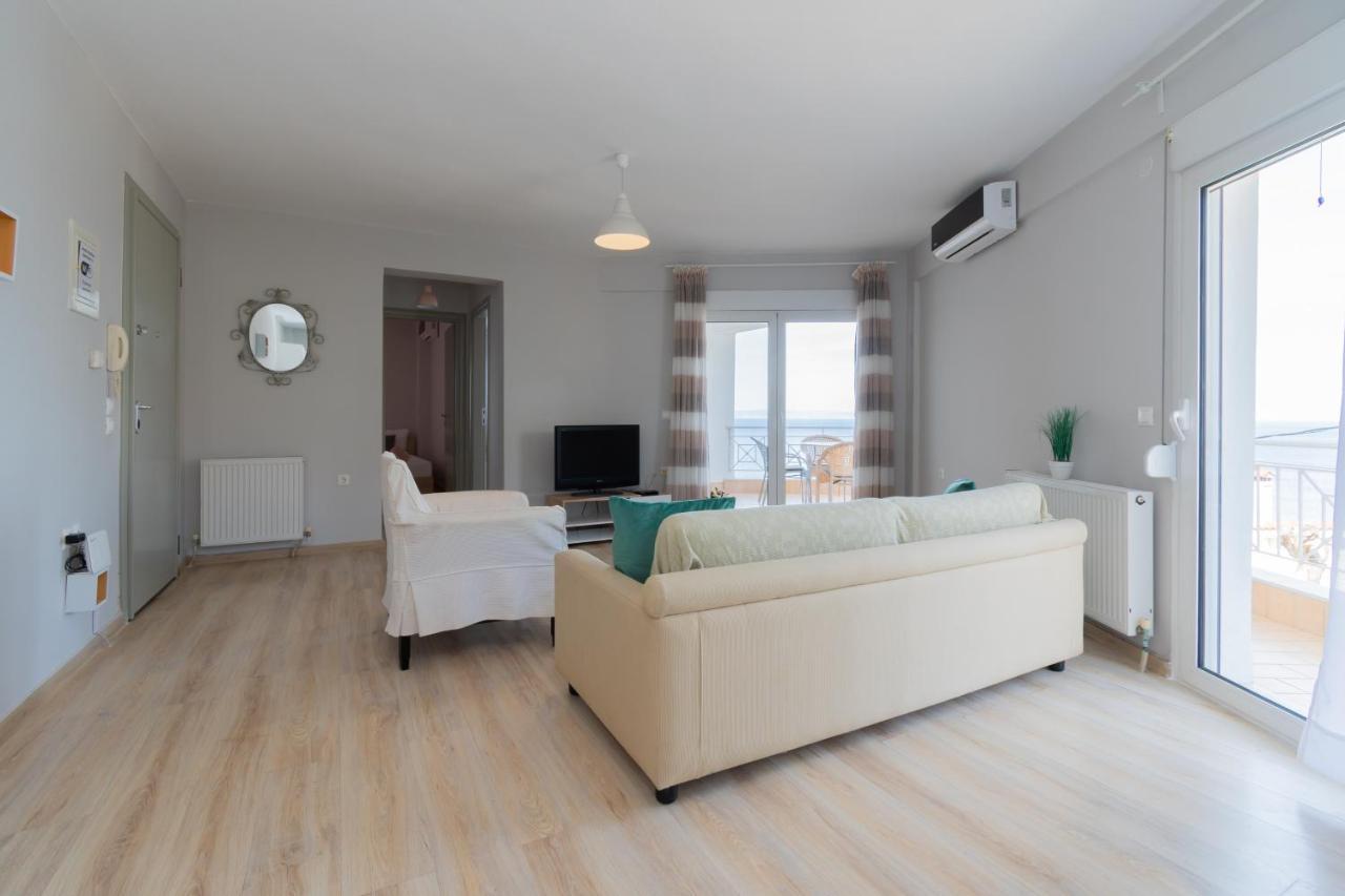 Anesis Seaview Apartment 2 เนโอสมาร์มาราส ภายนอก รูปภาพ